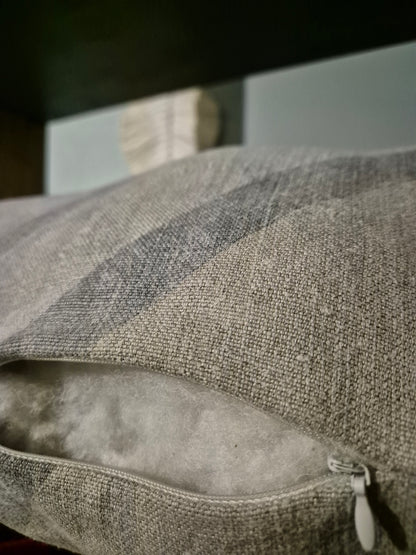 Coussin en chanvre des années 40-50 et laine de mouton