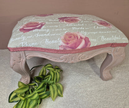 Repose pied style louis XV shabby