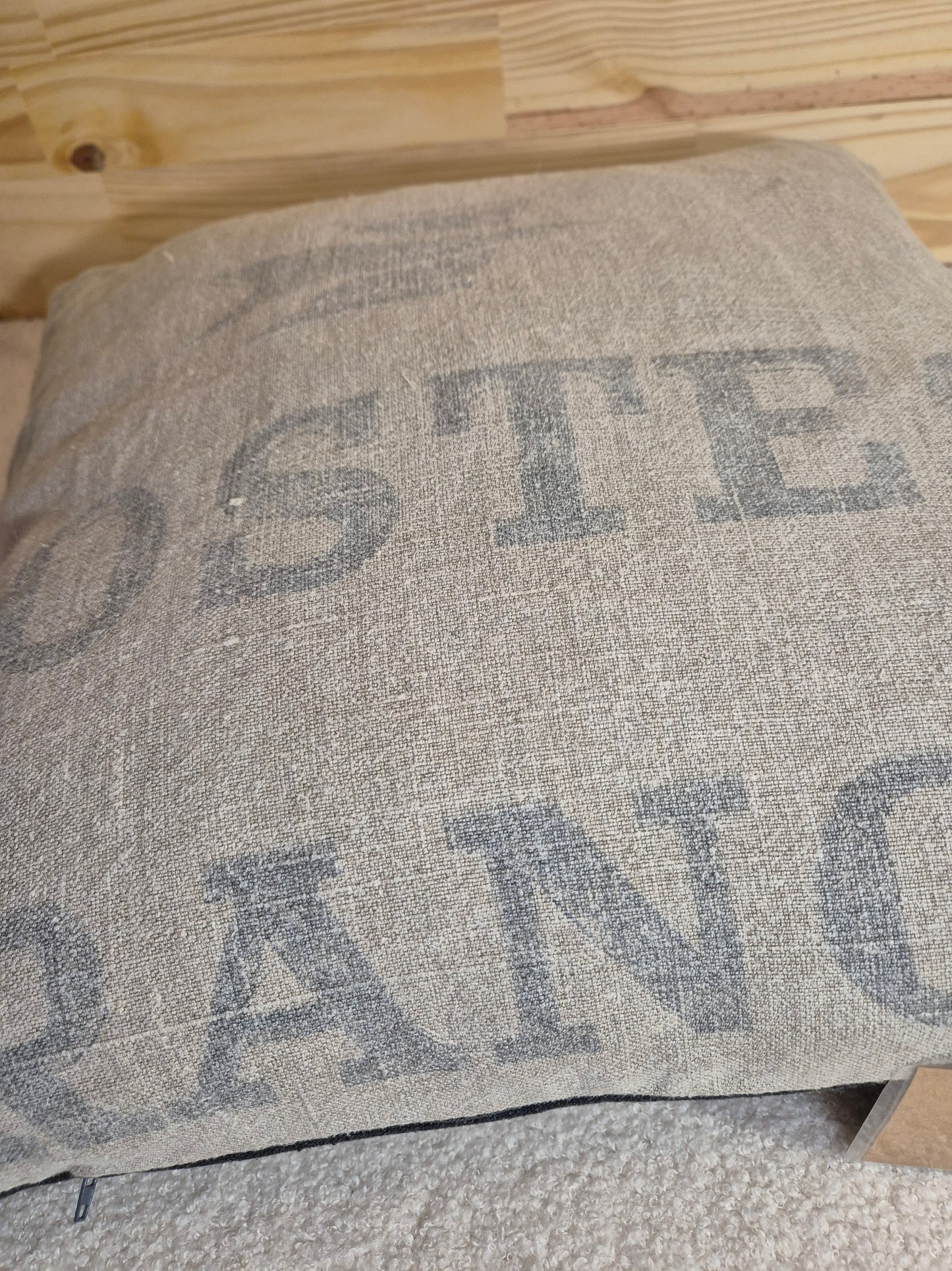 Housse de coussin la poste en chanvre 50x50
