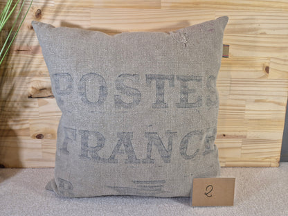 Housse de coussin la poste en chanvre 50x50