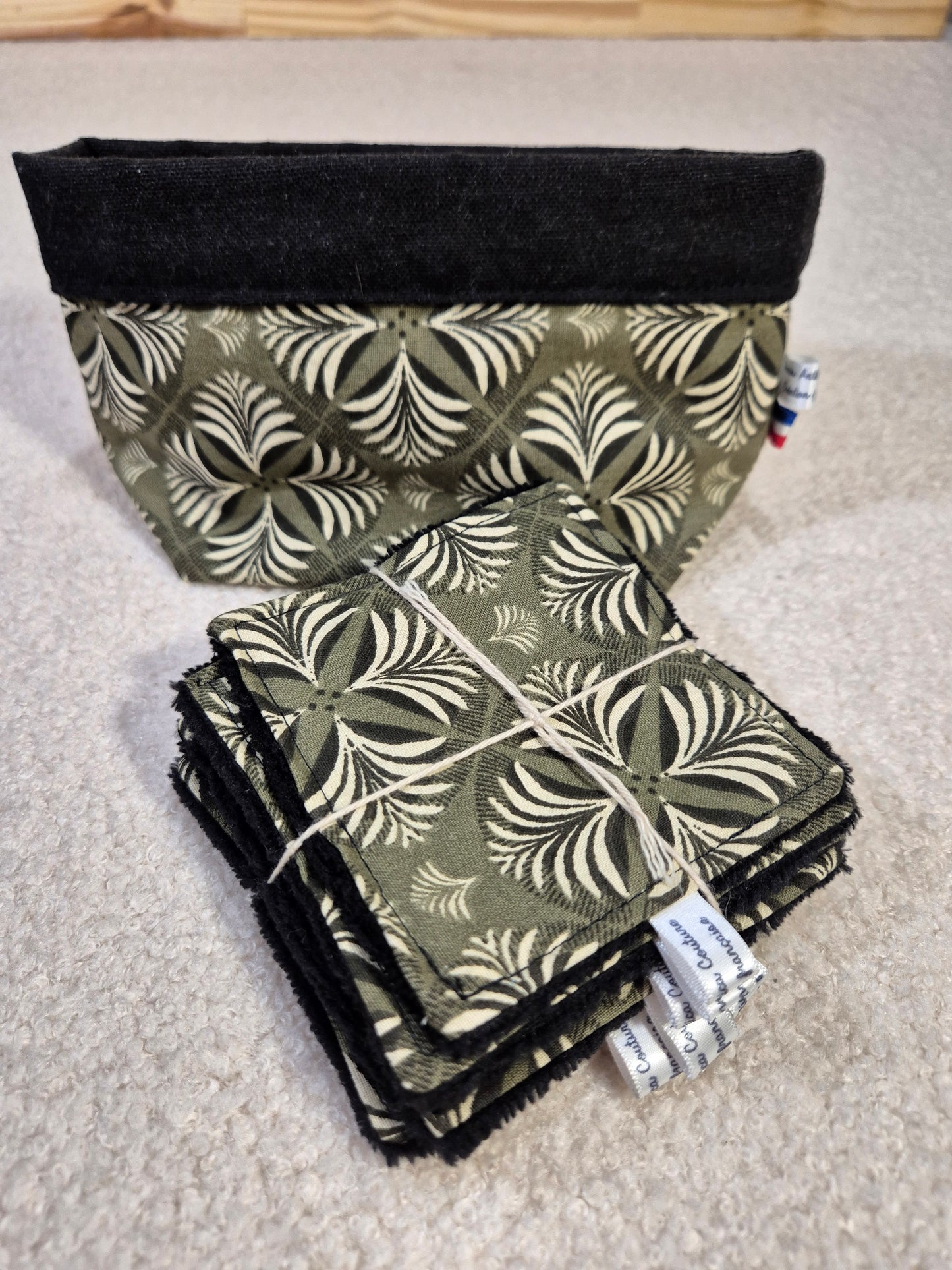 Panier + 7 lingettes