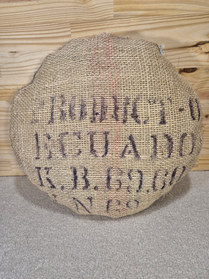 Coussin en toile de jute ancienne