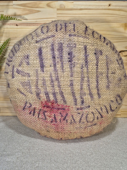 Coussin en toile de jute ancienne