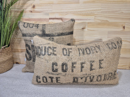 Coussin en toile de jute ancienne