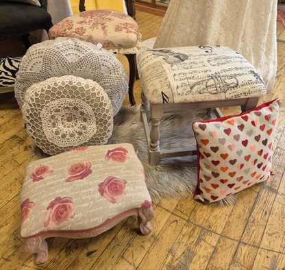 Repose pied style louis XV shabby