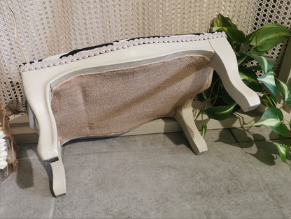 Repose pied ancien tissu Jacquard zèbre