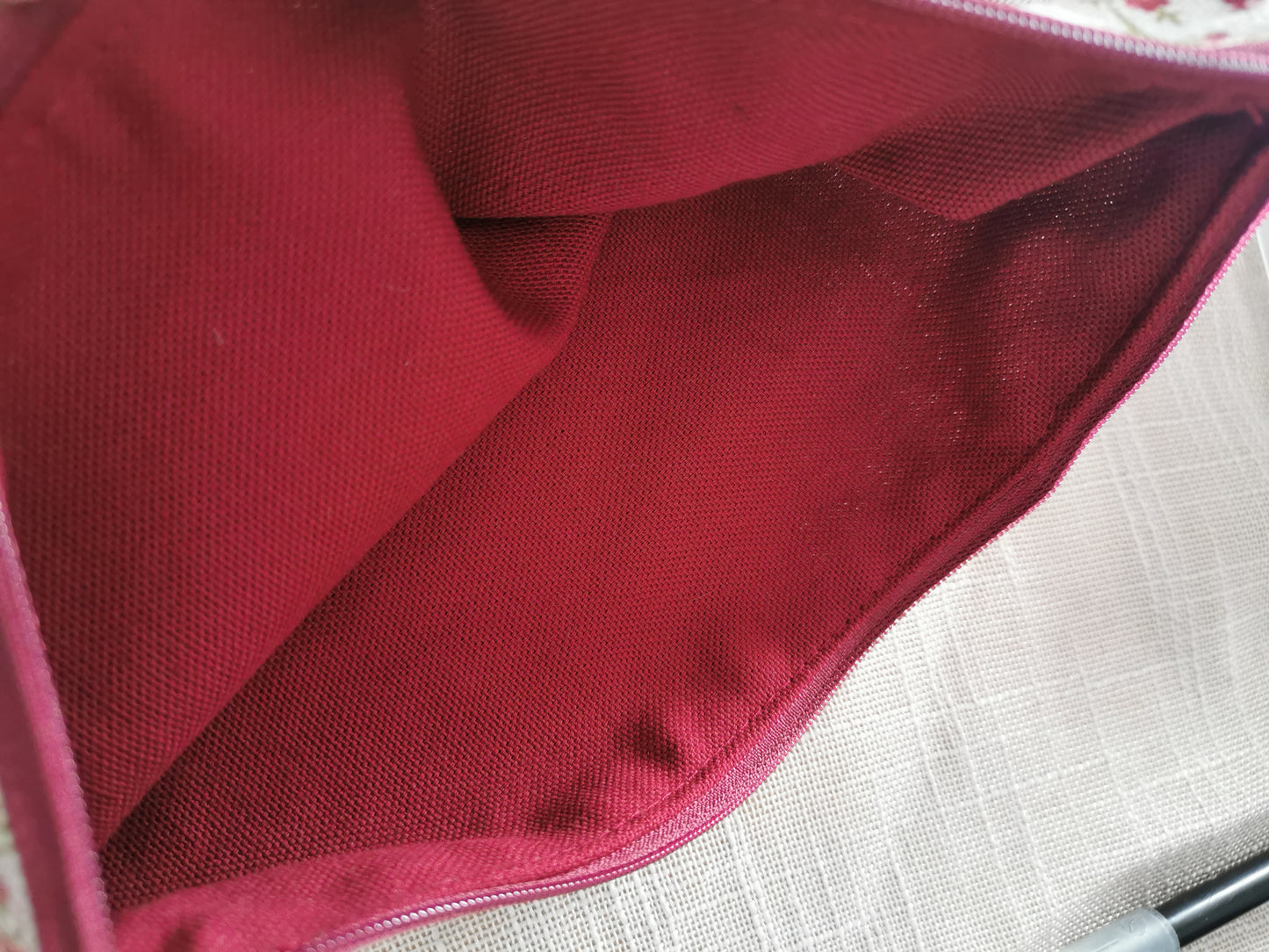 Trousse volantée en lin