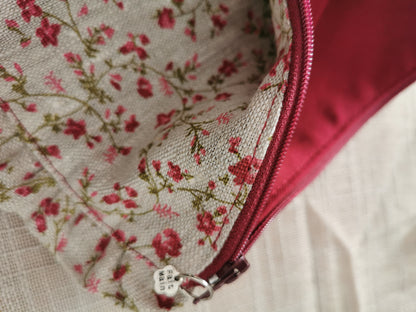 Trousse volantée en lin